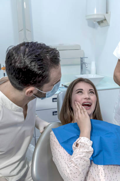 Best Broken or Cracked Tooth Emergency Dentist in Norton Shores, MI